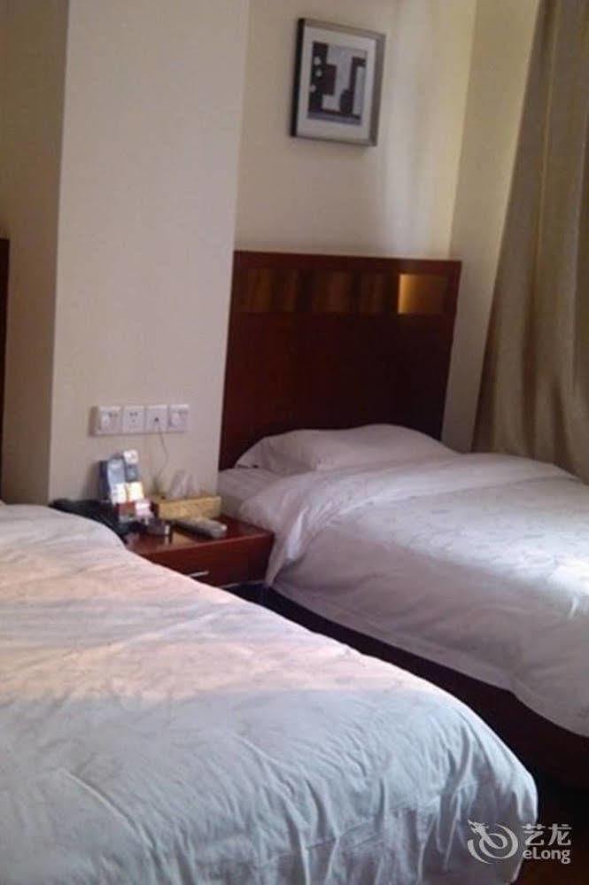 Zhanjiang Joyful Hotel Zhenhai (Hainan) Bagian luar foto